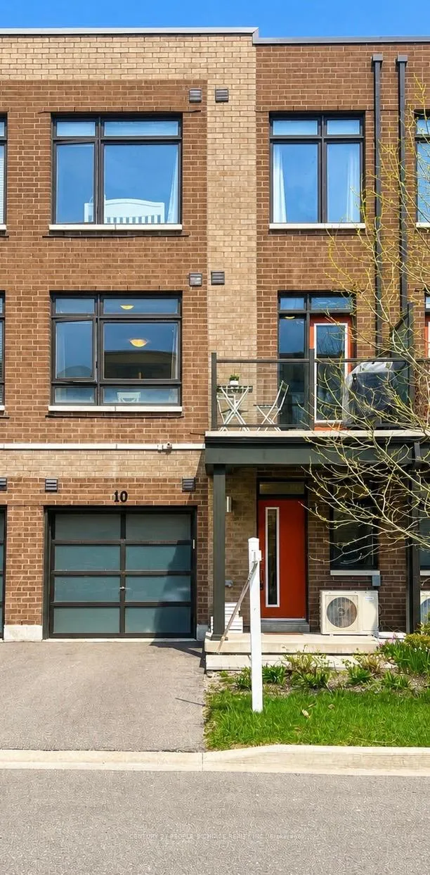 Photo 2 of 10 Tauton Street, Vaughan, Vaughan Grove — HOMEH