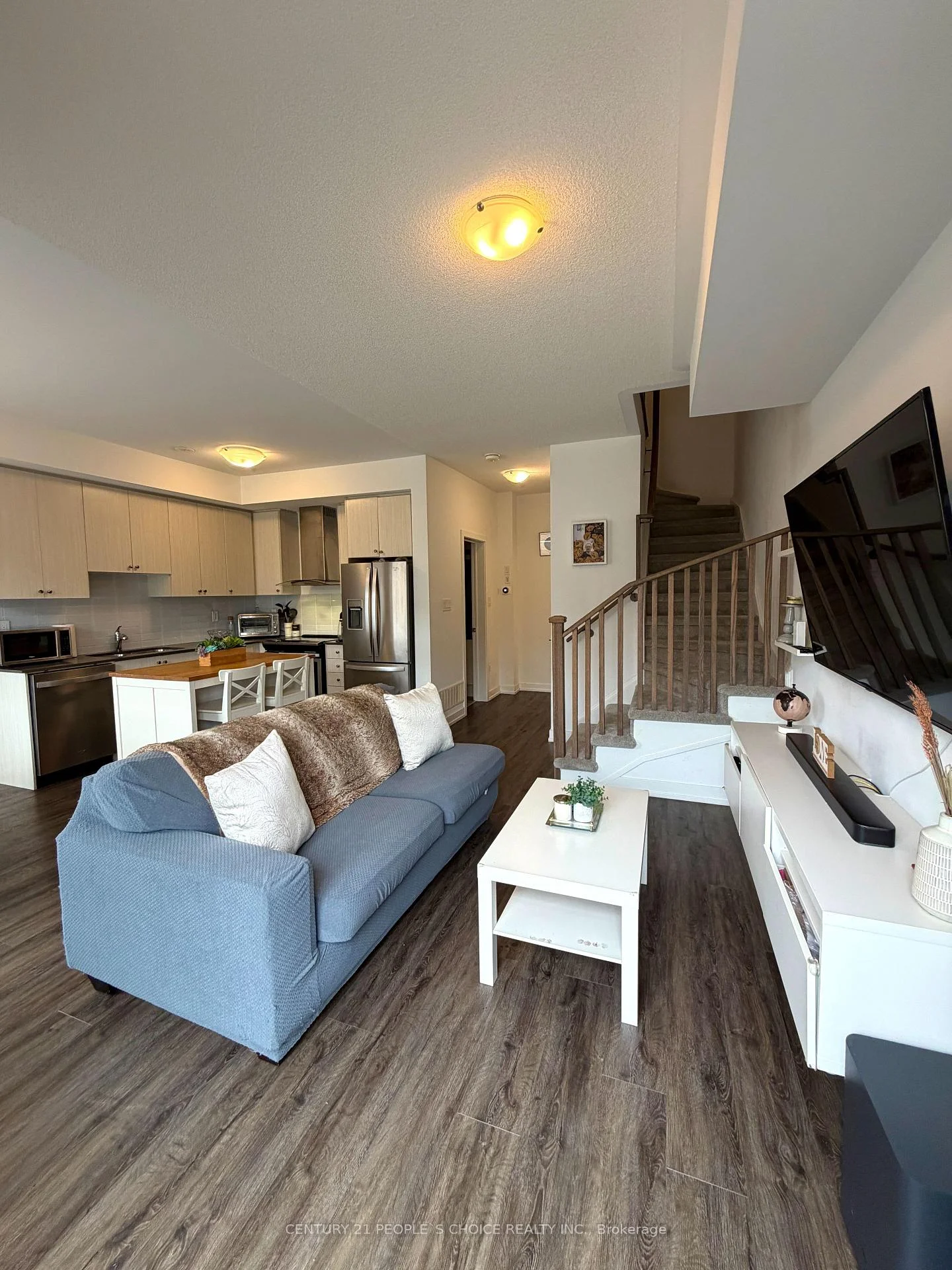 Photo 13 of 10 Tauton Street, Vaughan, Vaughan Grove — HOMEH