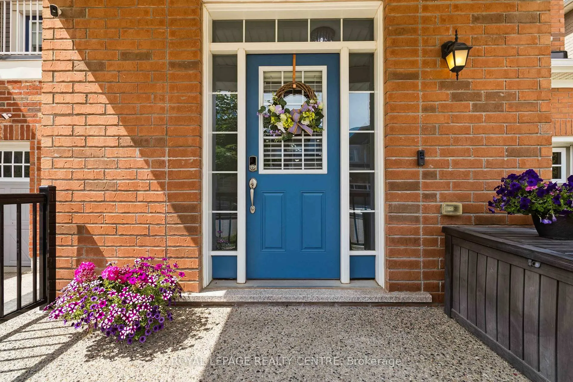 Photo 2 of 1590 Clitherow Drive, Milton, Ford — HOMEH