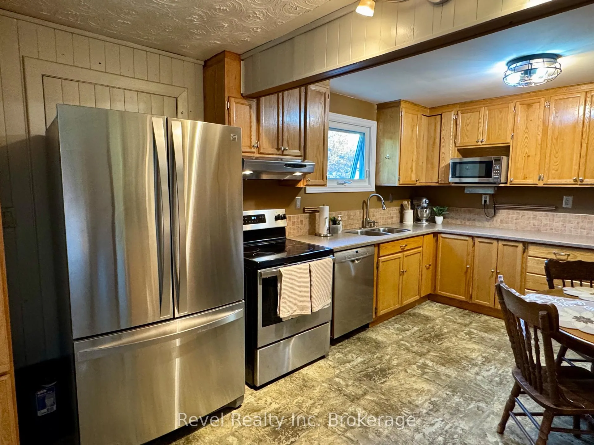 Photo 11 of 2816 Chiswick Line, Chisholm — HOMEH