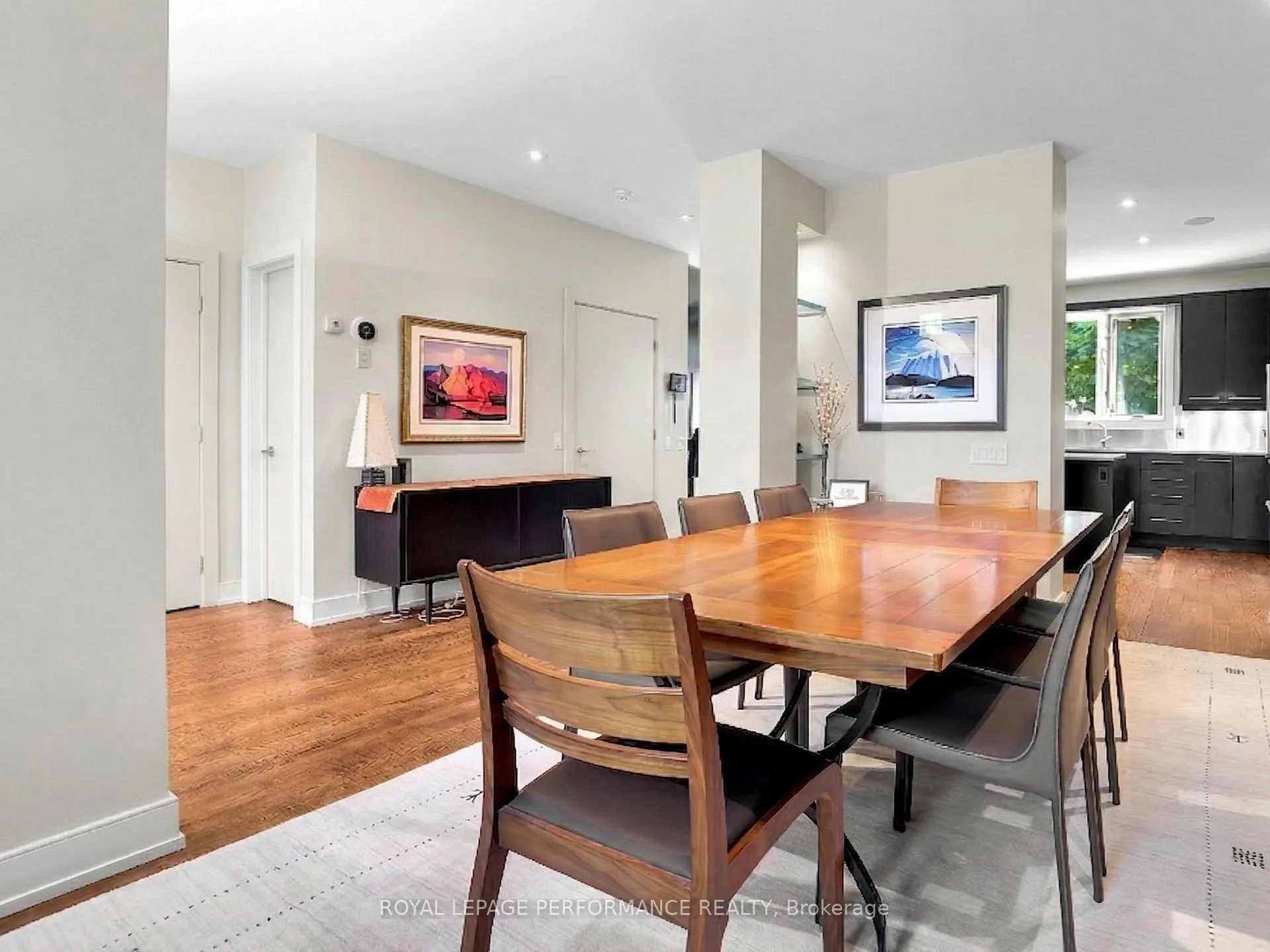 Photo 4 of 805 Kingsmere Avenue, Ottawa, McKellar Heights/Glabar Park — HOMEH