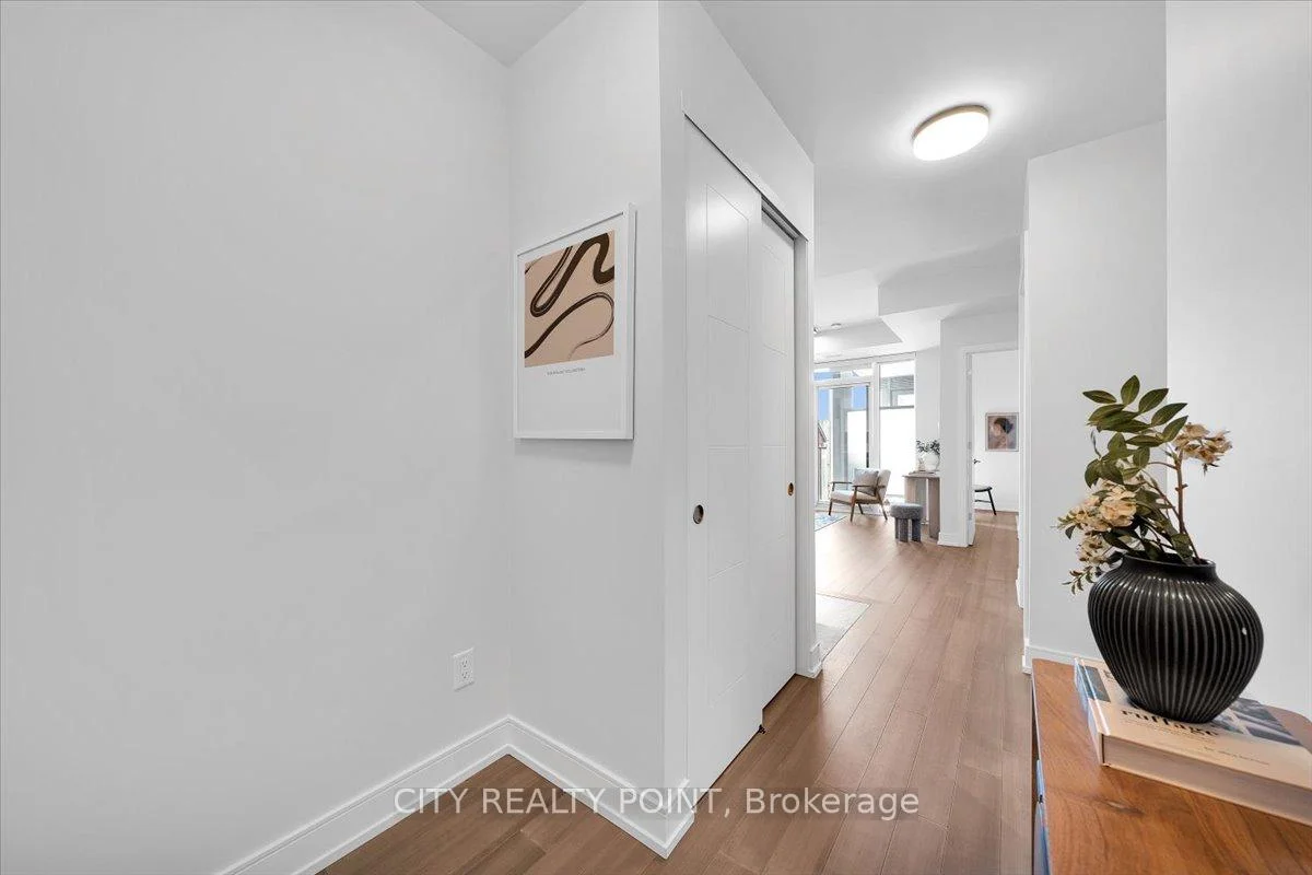 Photo 20 of Unit 1003, 664 Spadina Avenue, Toronto, University — HOMEH
