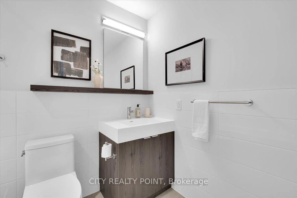 Photo 23 of Unit 1003, 664 Spadina Avenue, Toronto, University — HOMEH