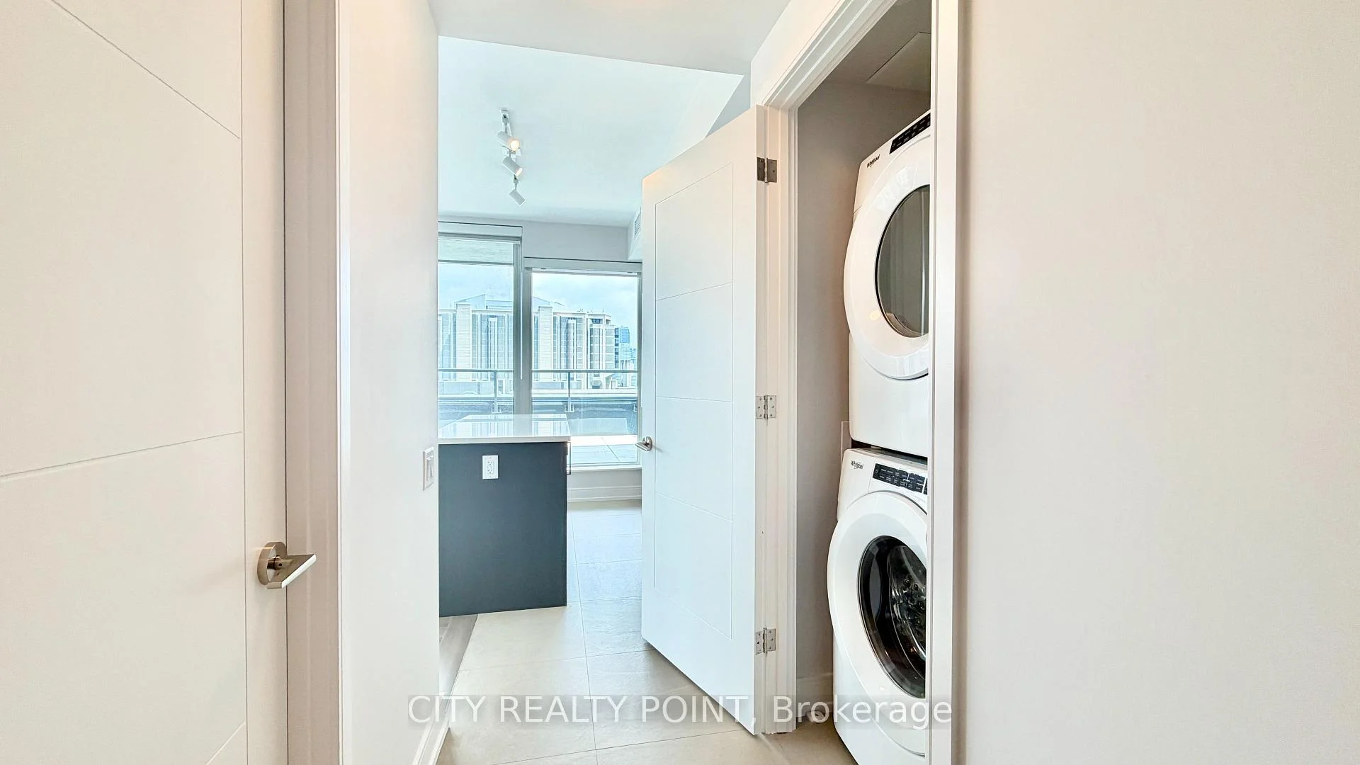 Photo 16 of Unit 1003, 664 Spadina Avenue, Toronto, University — HOMEH