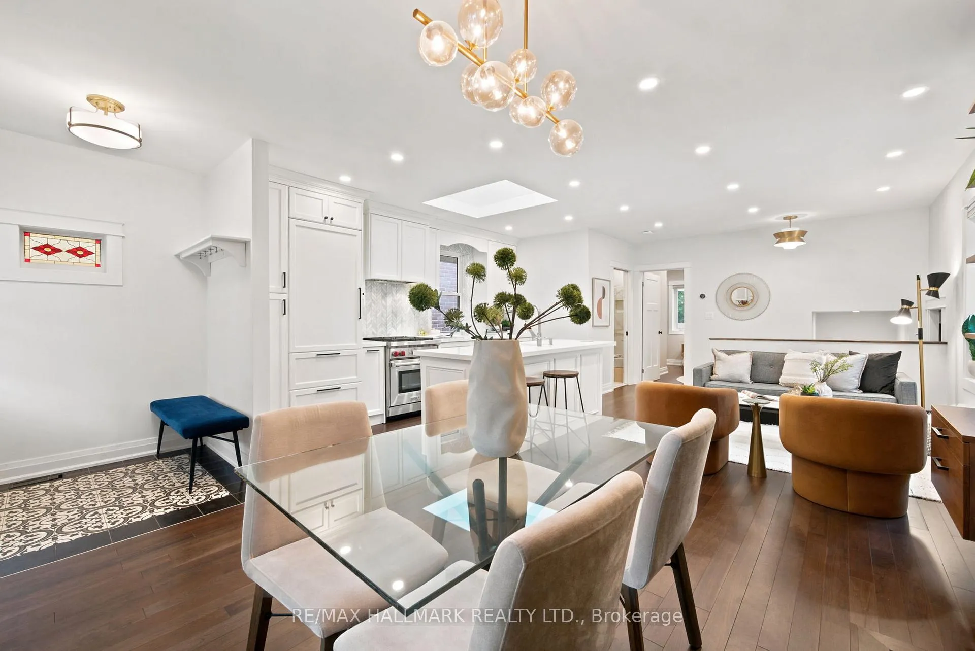 Photo 20 of 69 Gatwick Avenue, Toronto, Woodbine-Lumsden — HOMEH