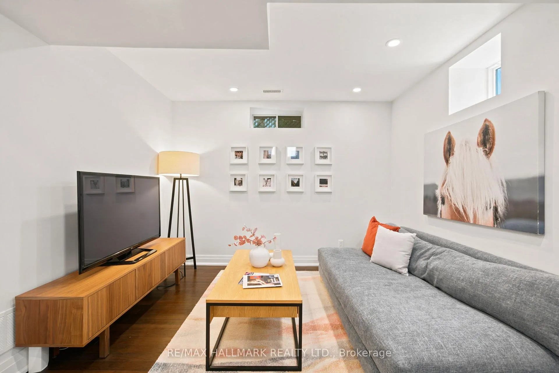 Photo 21 of 69 Gatwick Avenue, Toronto, Woodbine-Lumsden — HOMEH