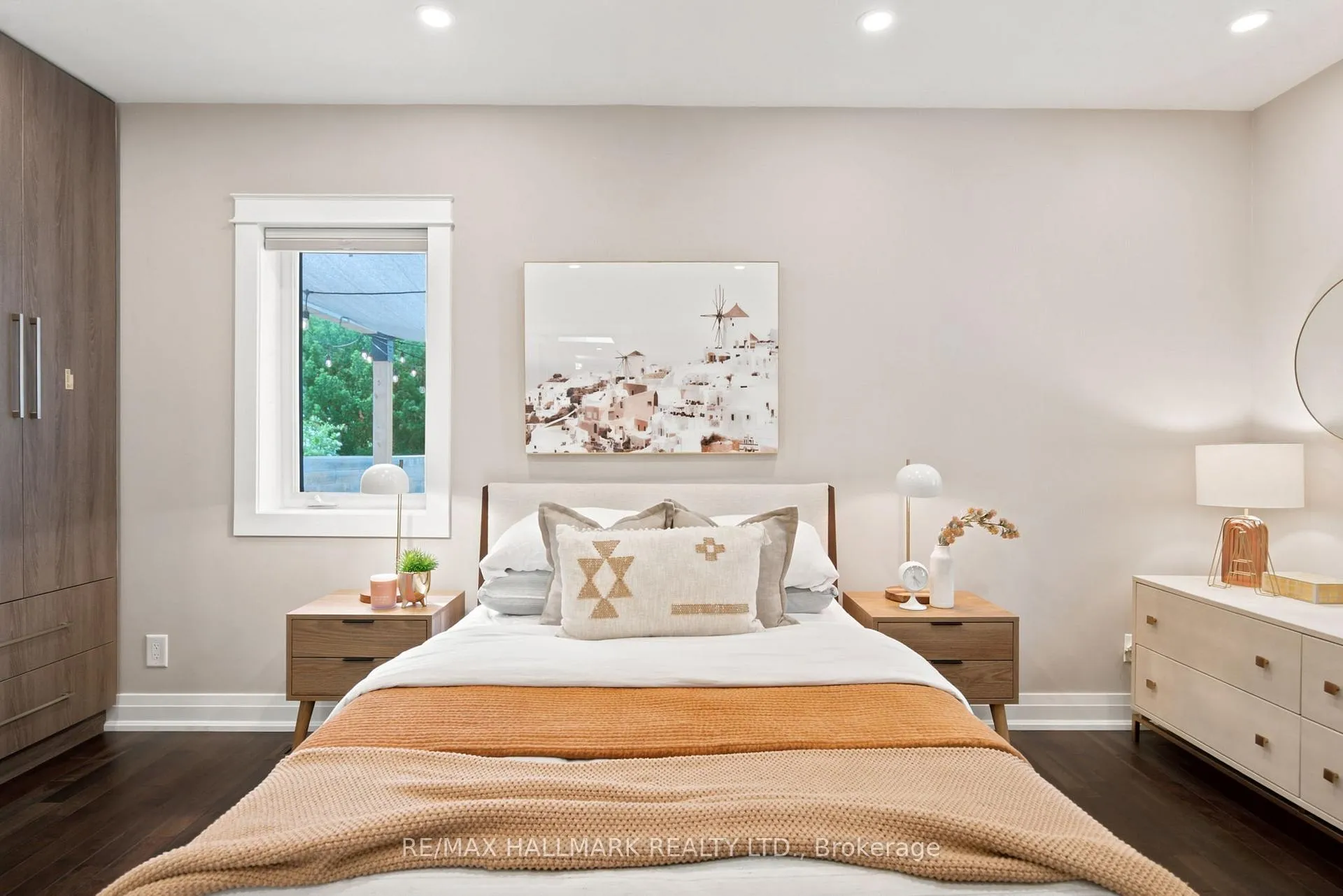 Photo 24 of 69 Gatwick Avenue, Toronto, Woodbine-Lumsden — HOMEH