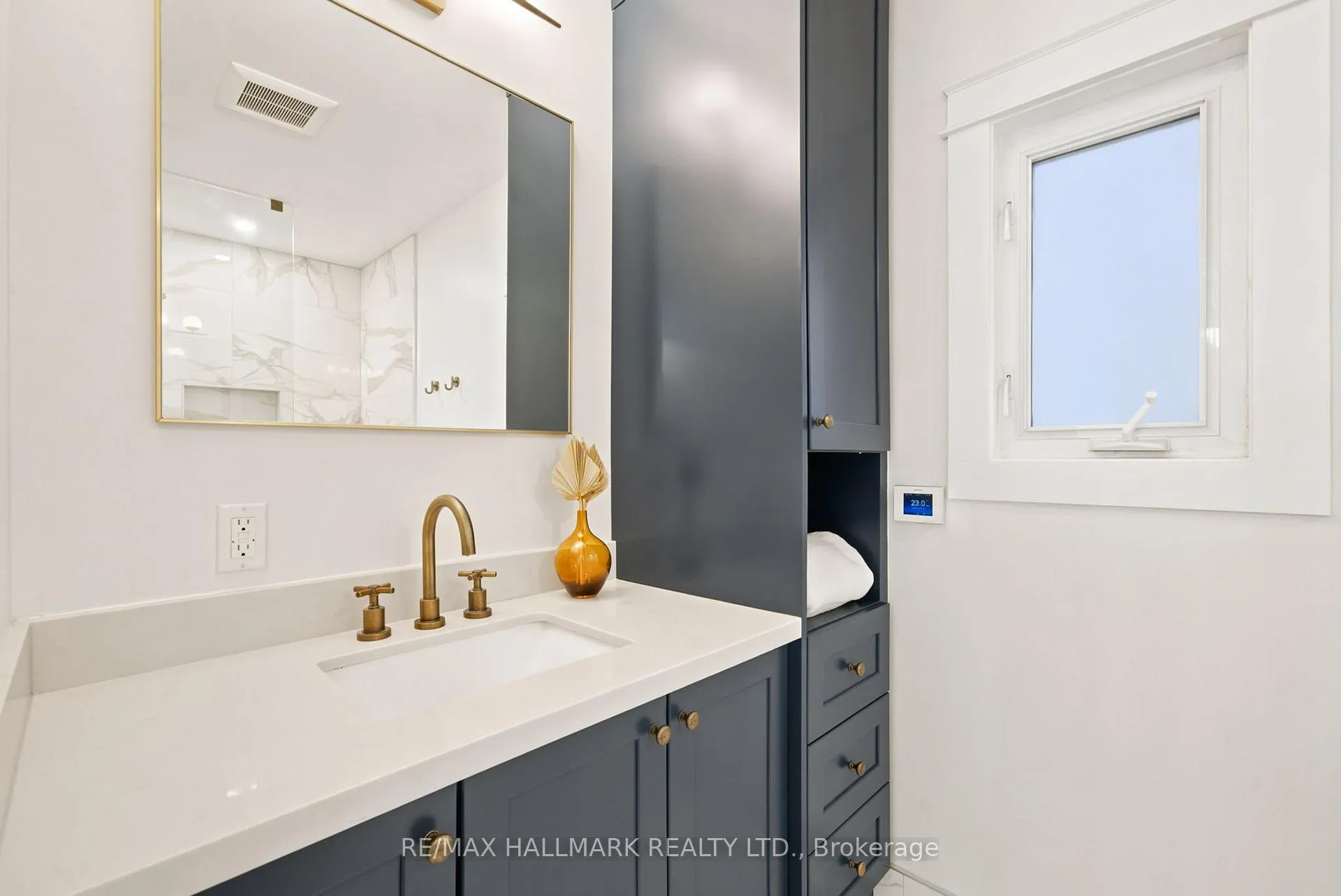Photo 30 of 69 Gatwick Avenue, Toronto, Woodbine-Lumsden — HOMEH