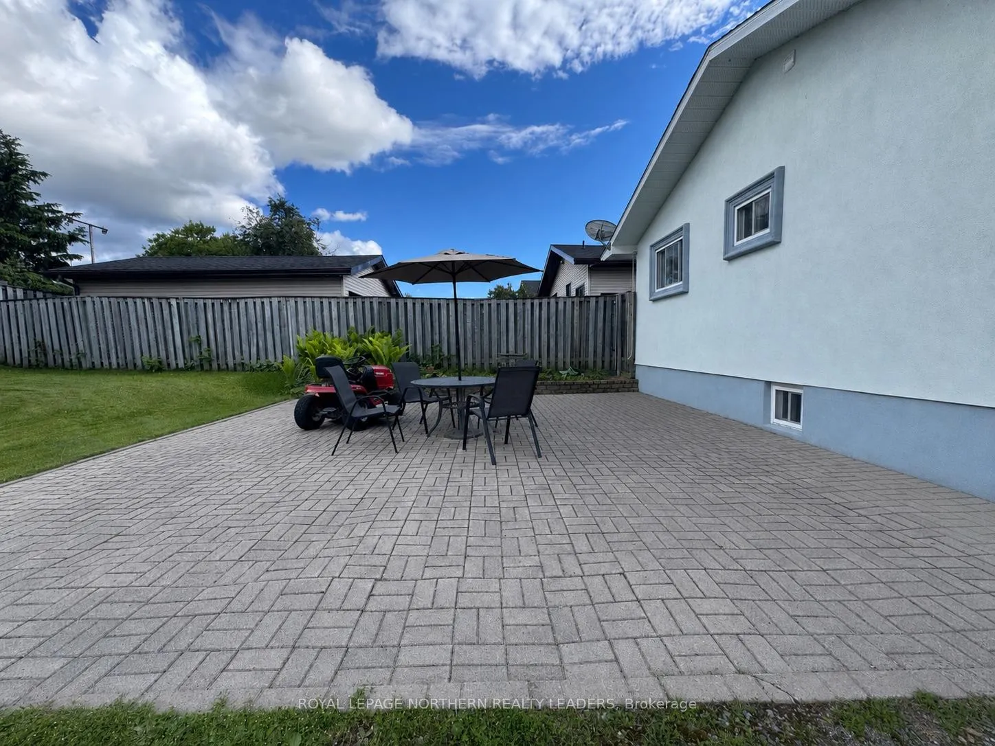 Photo 4 of 524 Cedar Street N, Timmins, TNE - North — HOMEH