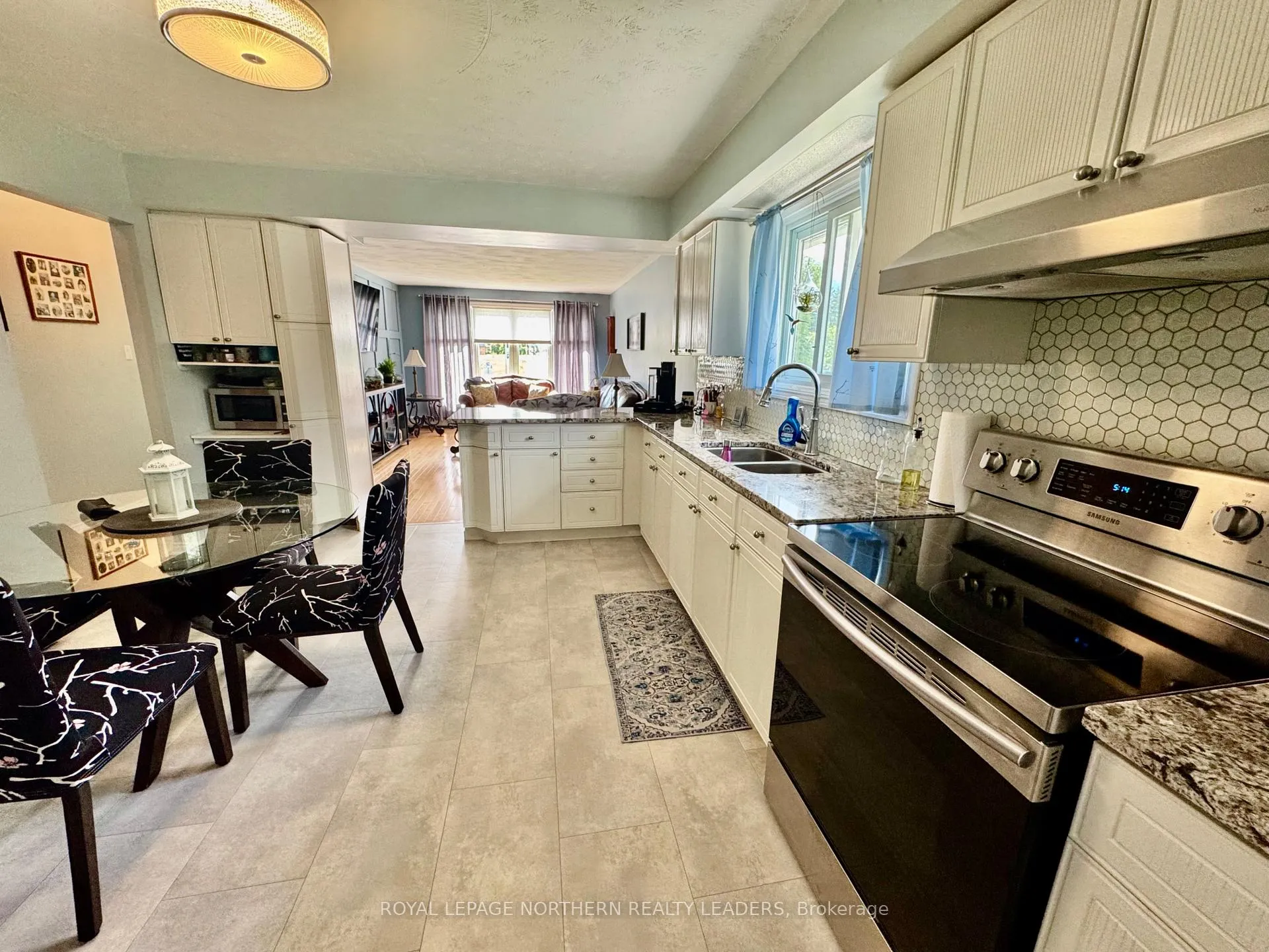 Photo 6 of 524 Cedar Street N, Timmins, TNE - North — HOMEH