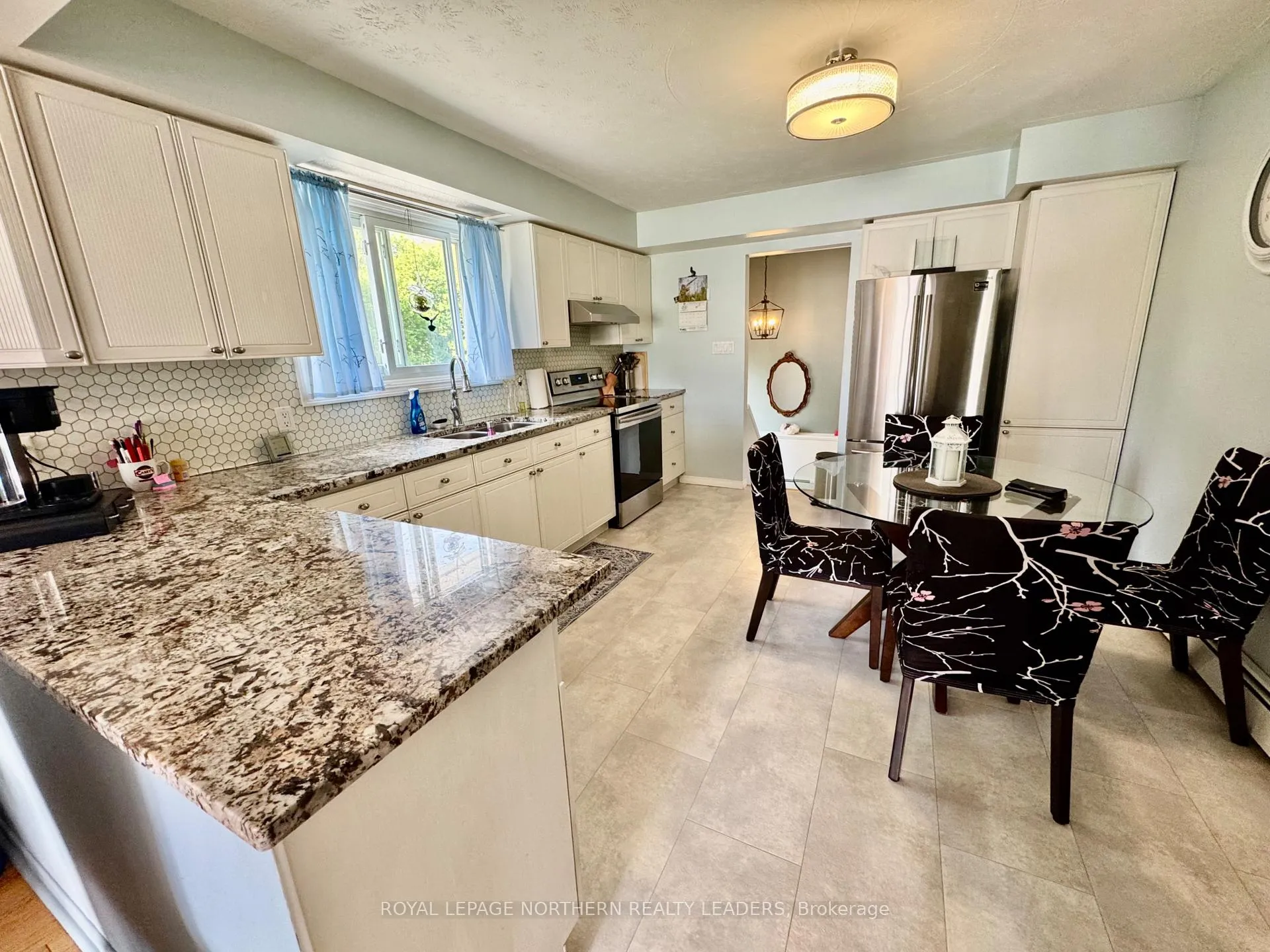 Photo 7 of 524 Cedar Street N, Timmins, TNE - North — HOMEH