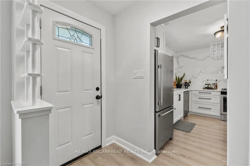 Photo 9 of 27 Bobolink Road, Hamilton, Bruleville — HOMEH