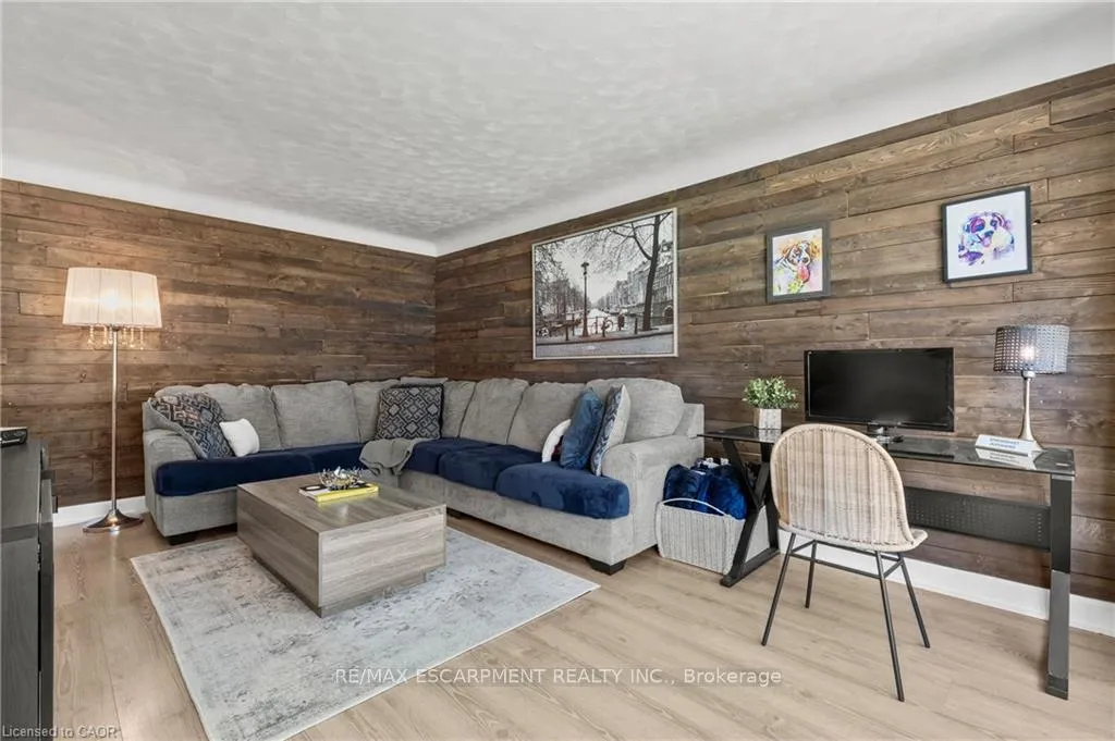 Photo 16 of 27 Bobolink Road, Hamilton, Bruleville — HOMEH