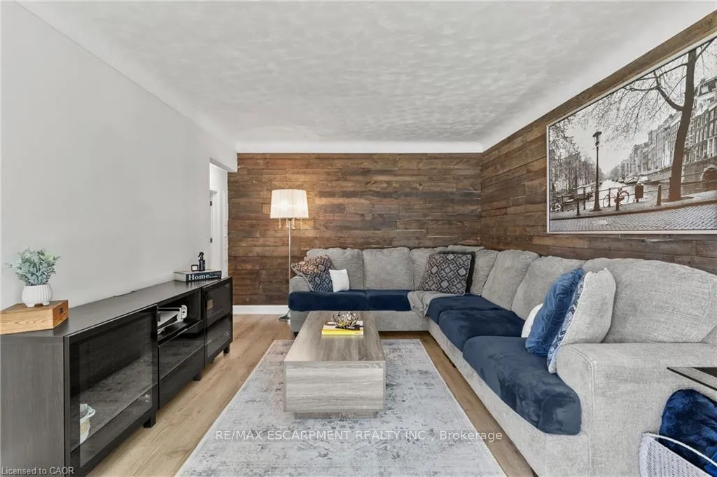 Photo 17 of 27 Bobolink Road, Hamilton, Bruleville — HOMEH
