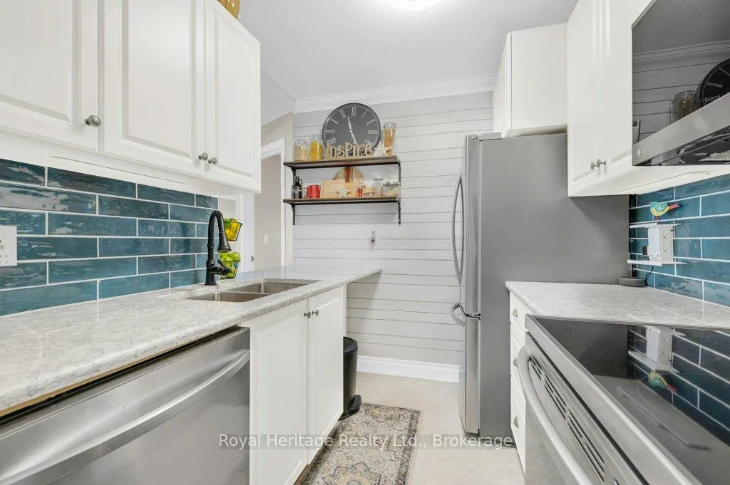Photo 6 of Unit 203, 9 Centre Street, Greater Napanee, Greater Napanee — HOMEH