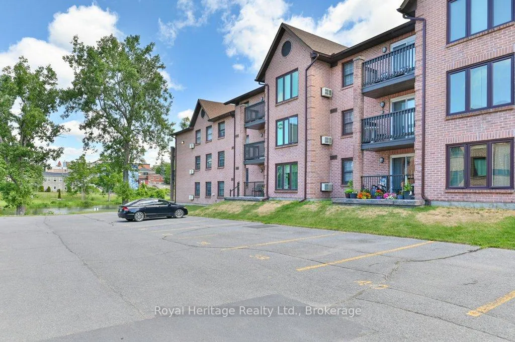 Photo 34 of Unit 203, 9 Centre Street, Greater Napanee, Greater Napanee — HOMEH