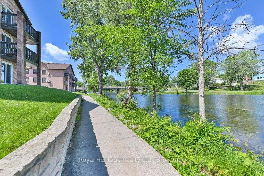 Photo 36 of Unit 203, 9 Centre Street, Greater Napanee, Greater Napanee — HOMEH