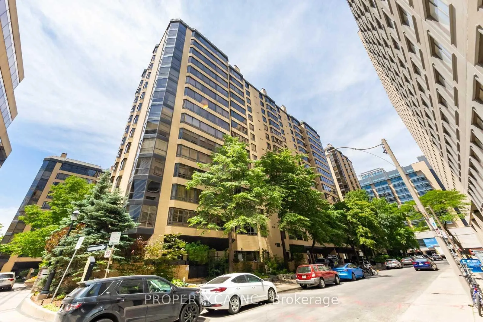 Photo 1 of Unit 705A, 280 Simcoe Street, Toronto, Kensington-Chinatown — HOMEH