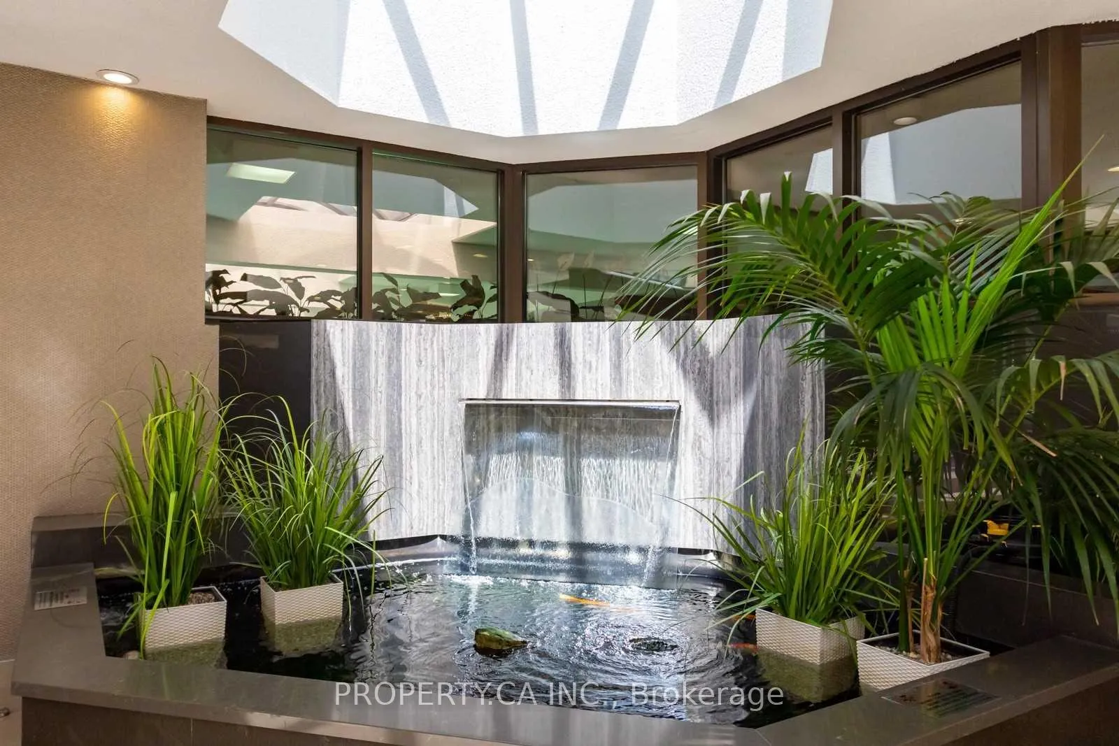 Photo 3 of Unit 705A, 280 Simcoe Street, Toronto, Kensington-Chinatown — HOMEH
