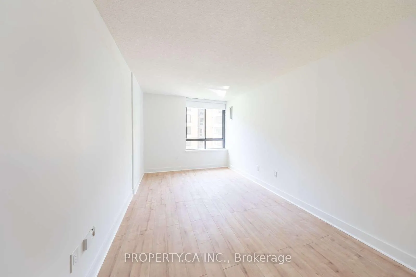 Photo 25 of Unit 705A, 280 Simcoe Street, Toronto, Kensington-Chinatown — HOMEH