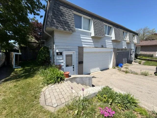 Photo 3 of 91 Burbank Crescent, Orangeville — HOMEH