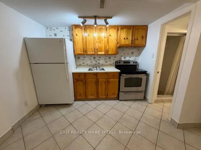 Photo 42 of 91 Burbank Crescent, Orangeville — HOMEH
