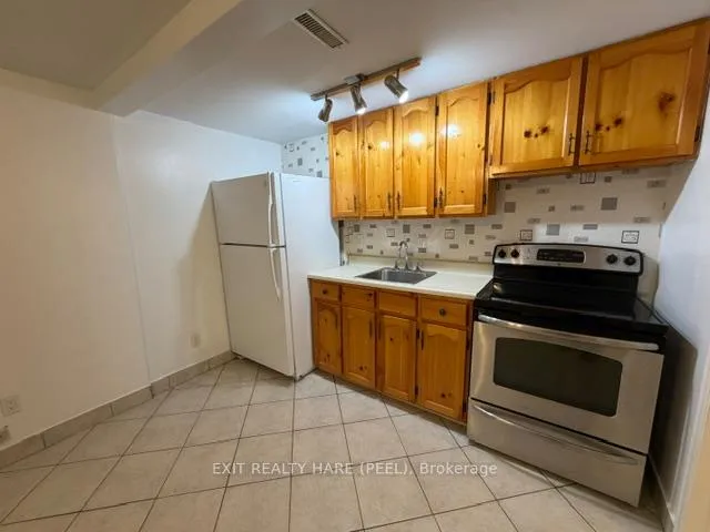 Photo 43 of 91 Burbank Crescent, Orangeville — HOMEH