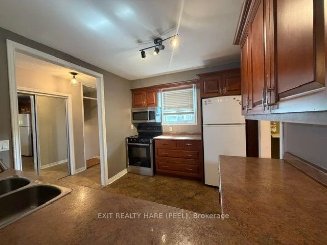 Photo 14 of 91 Burbank Crescent, Orangeville — HOMEH