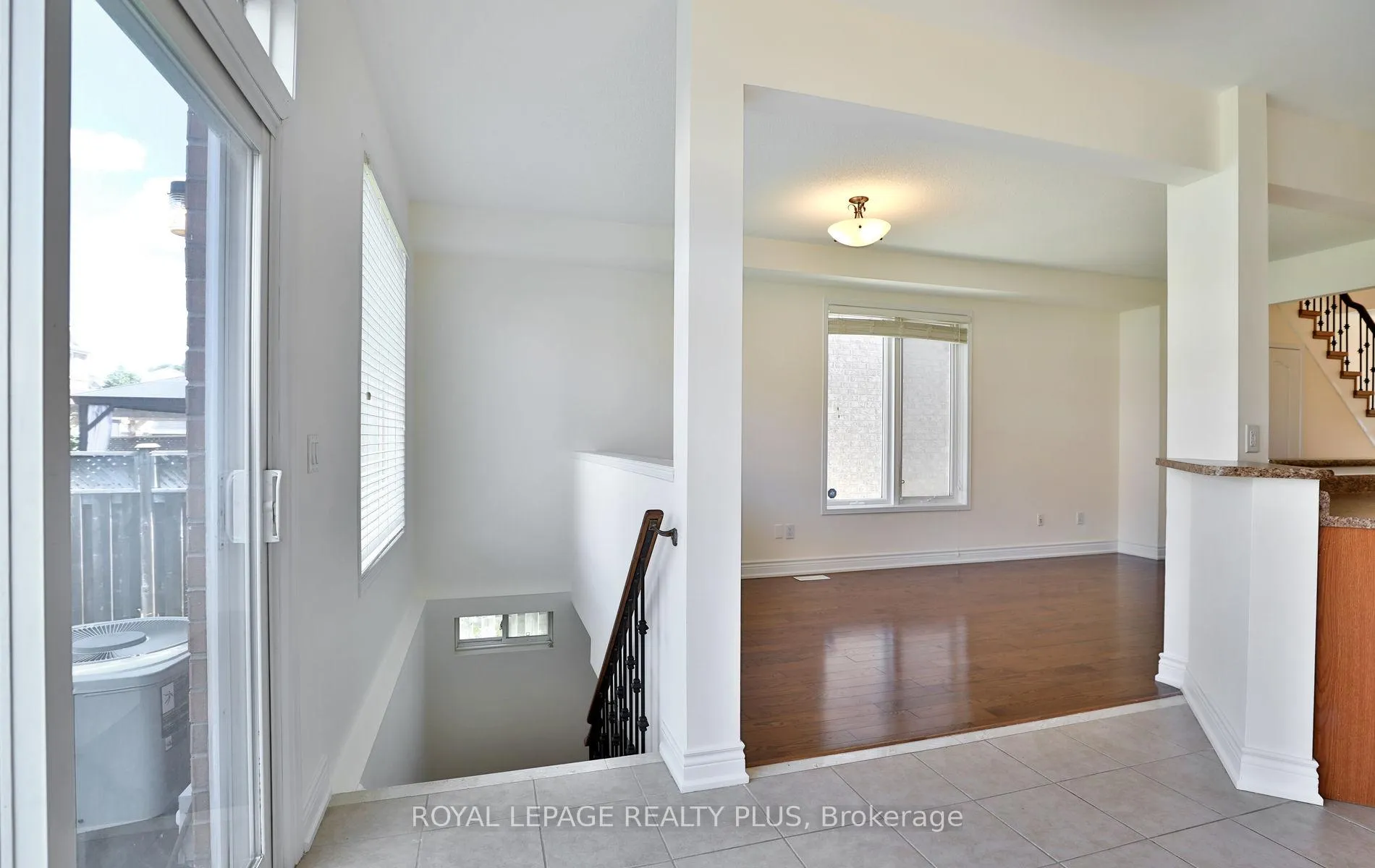 Photo 15 of 3877 Stardust Drive, Mississauga, Churchill Meadows — HOMEH