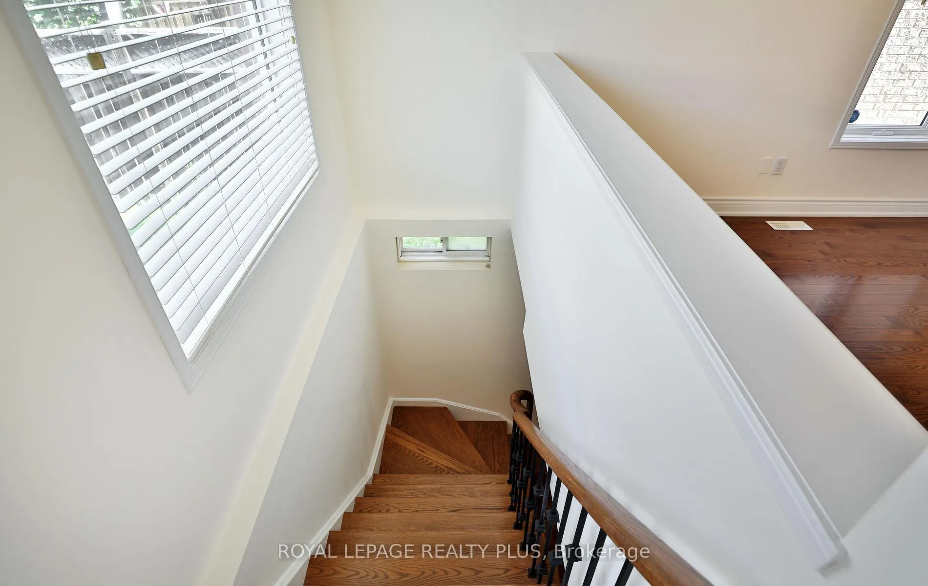 Photo 25 of 3877 Stardust Drive, Mississauga, Churchill Meadows — HOMEH