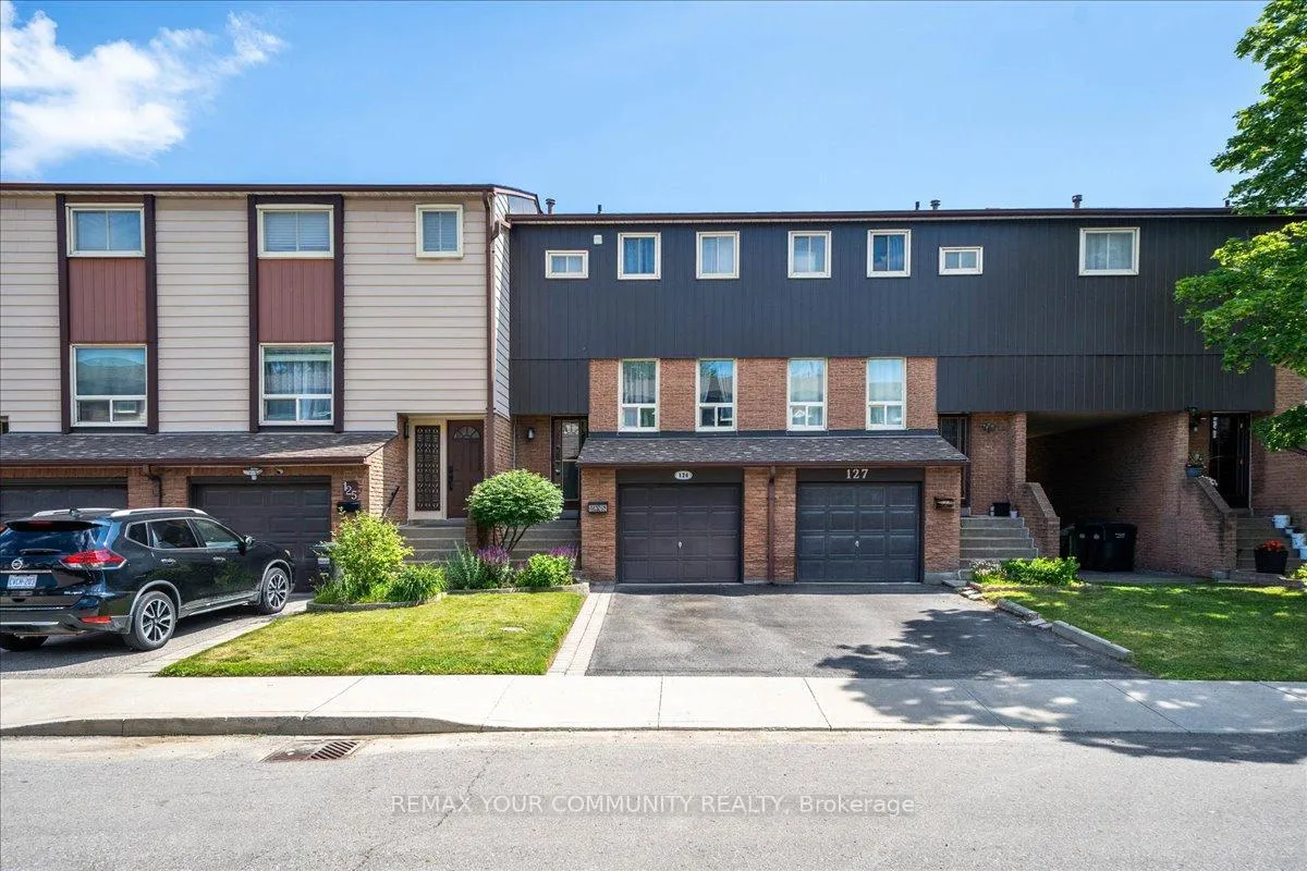 Photo 2 of Unit 126, 1221 Dundix Road, Mississauga, Applewood — HOMEH