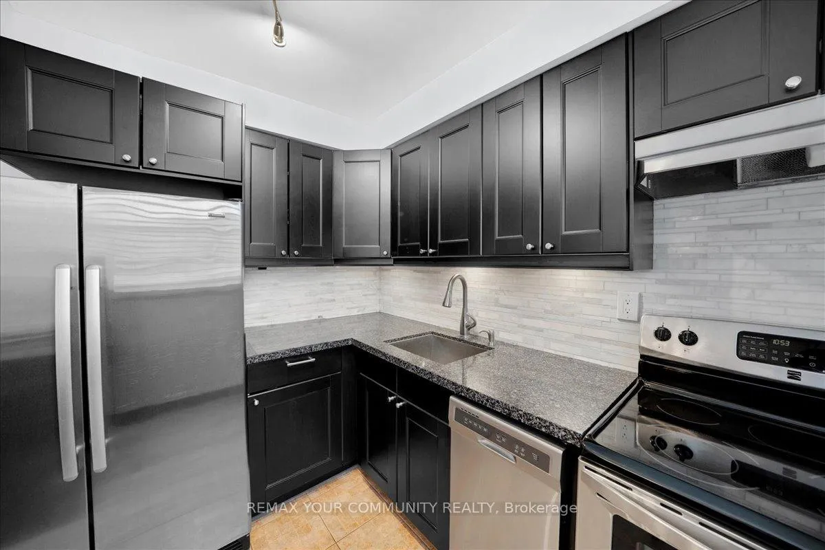 Photo 14 of Unit 126, 1221 Dundix Road, Mississauga, Applewood — HOMEH