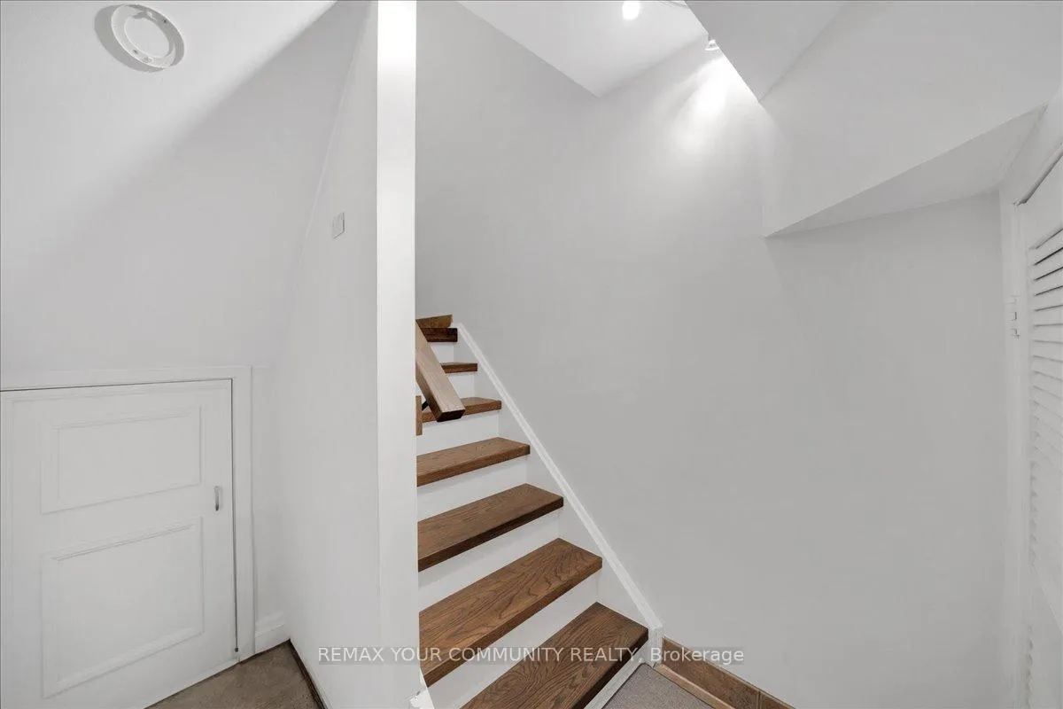 Photo 25 of Unit 126, 1221 Dundix Road, Mississauga, Applewood — HOMEH