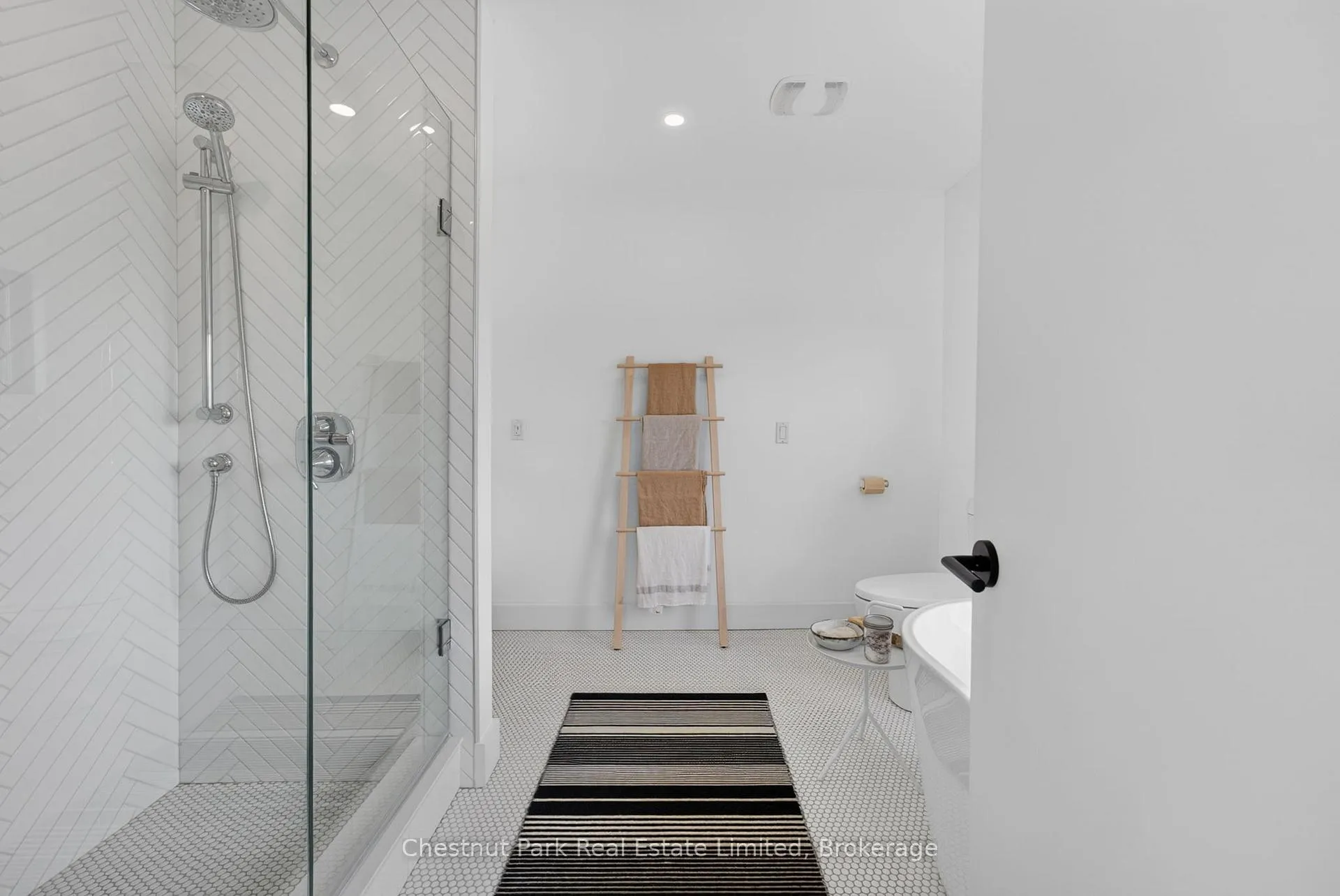 Photo 16 of 745 Crowes Road, Prince Edward County, South Marysburgh — HOMEH