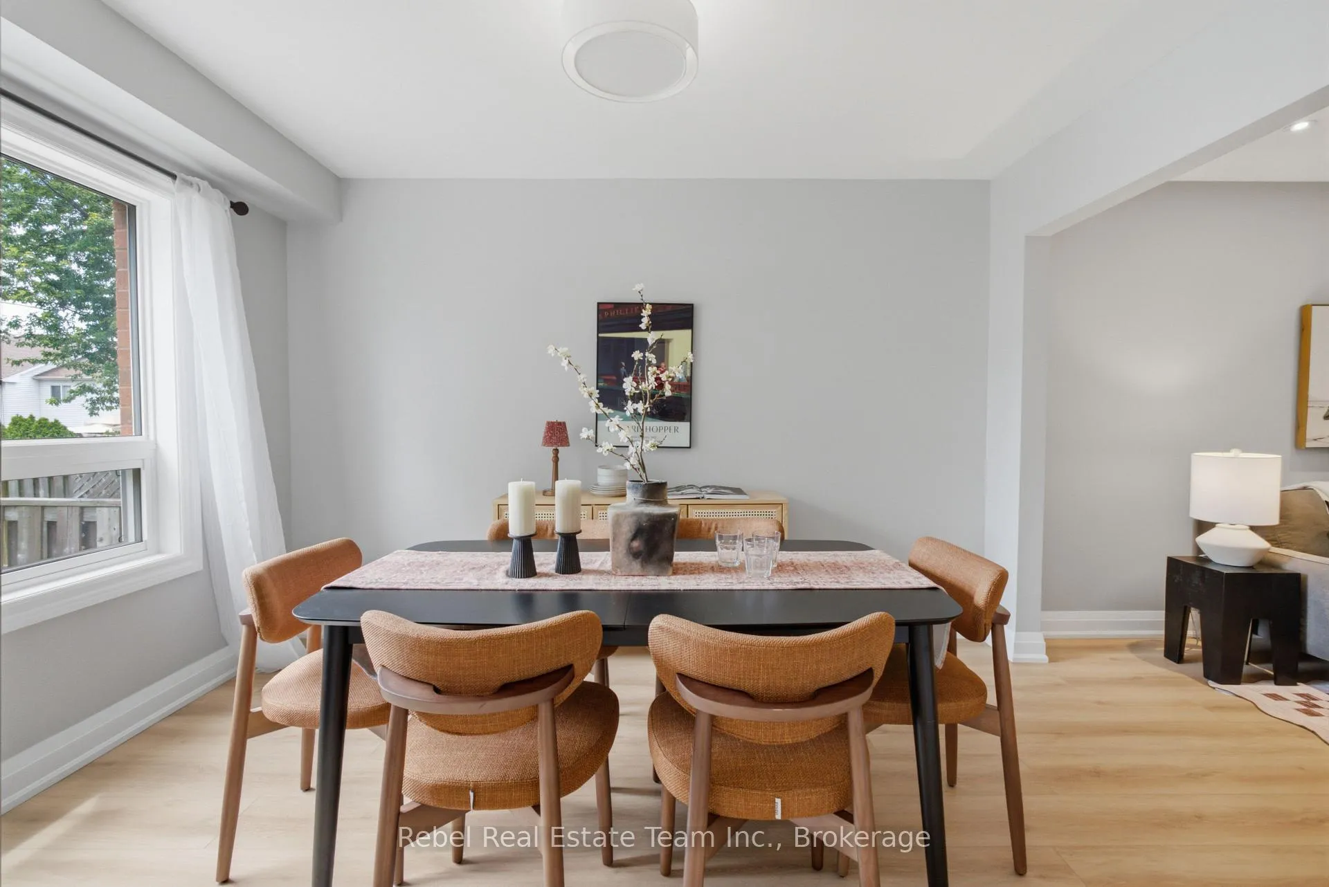 Photo 10 of 110 Vail Meadows Crescent, Clarington, Bowmanville — HOMEH
