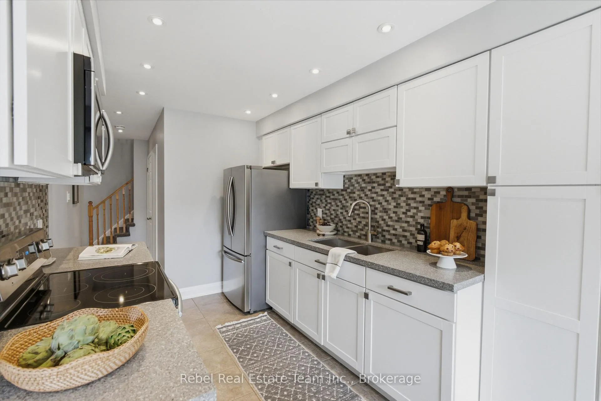 Photo 17 of 110 Vail Meadows Crescent, Clarington, Bowmanville — HOMEH
