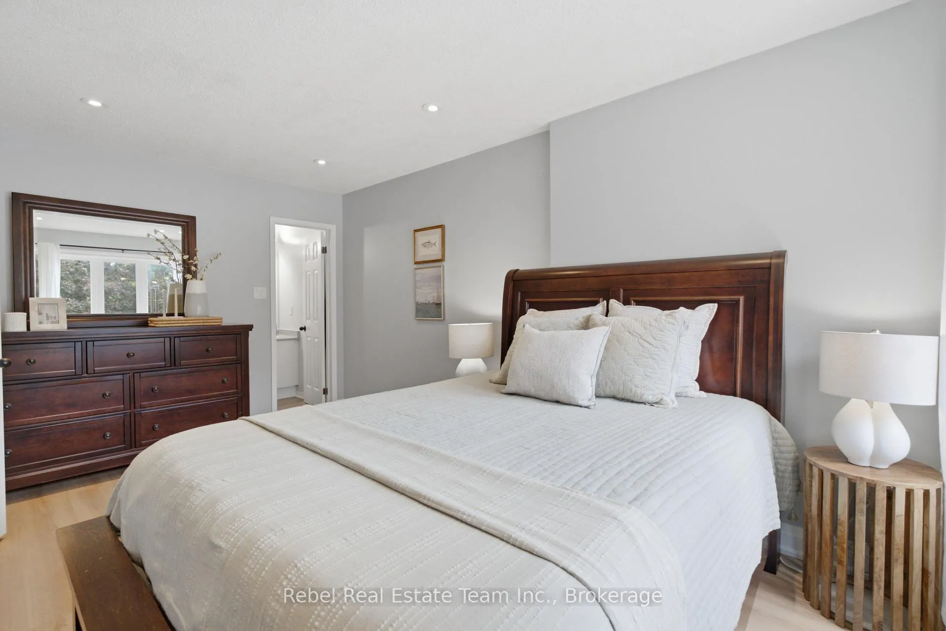 Photo 25 of 110 Vail Meadows Crescent, Clarington, Bowmanville — HOMEH