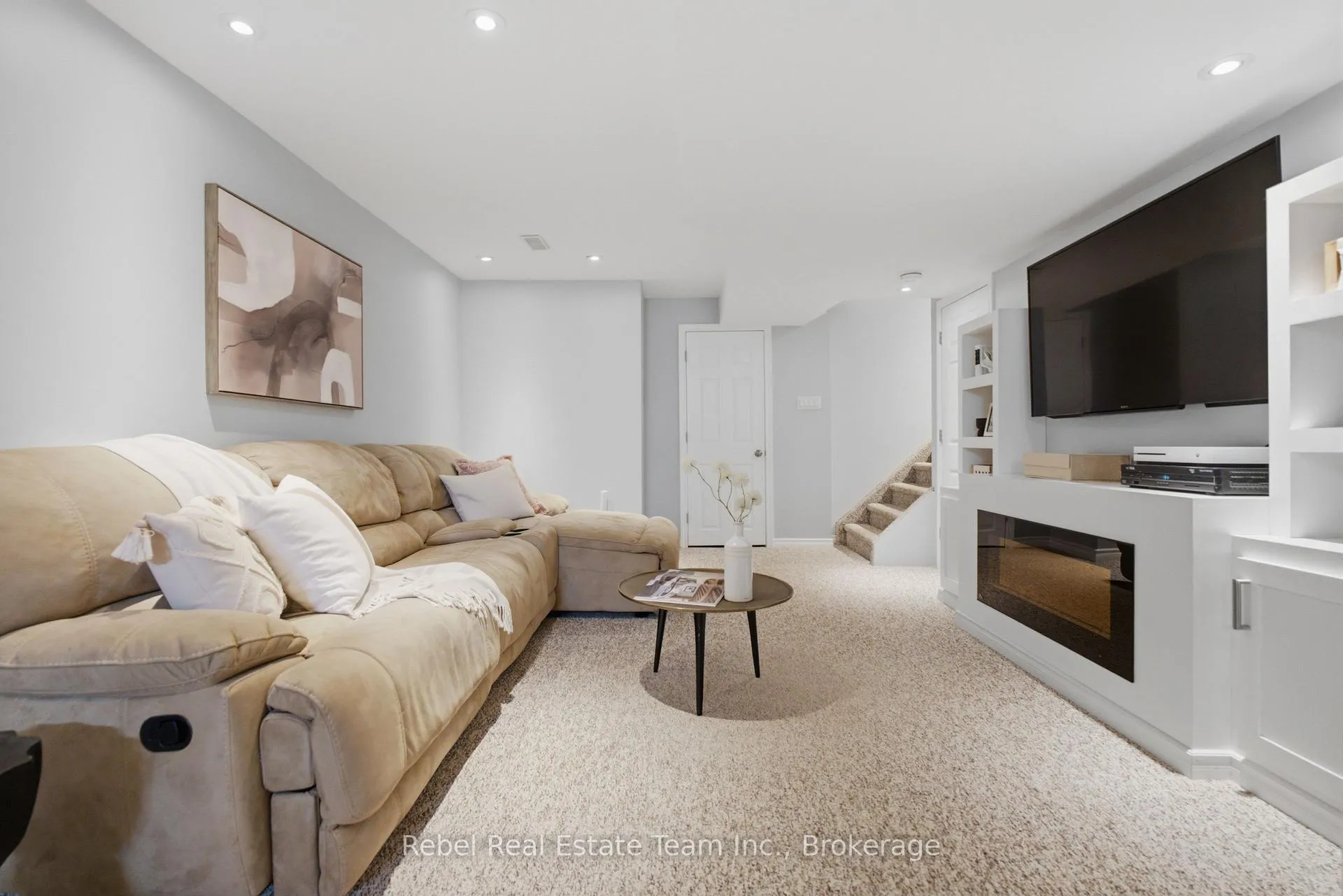 Photo 34 of 110 Vail Meadows Crescent, Clarington, Bowmanville — HOMEH
