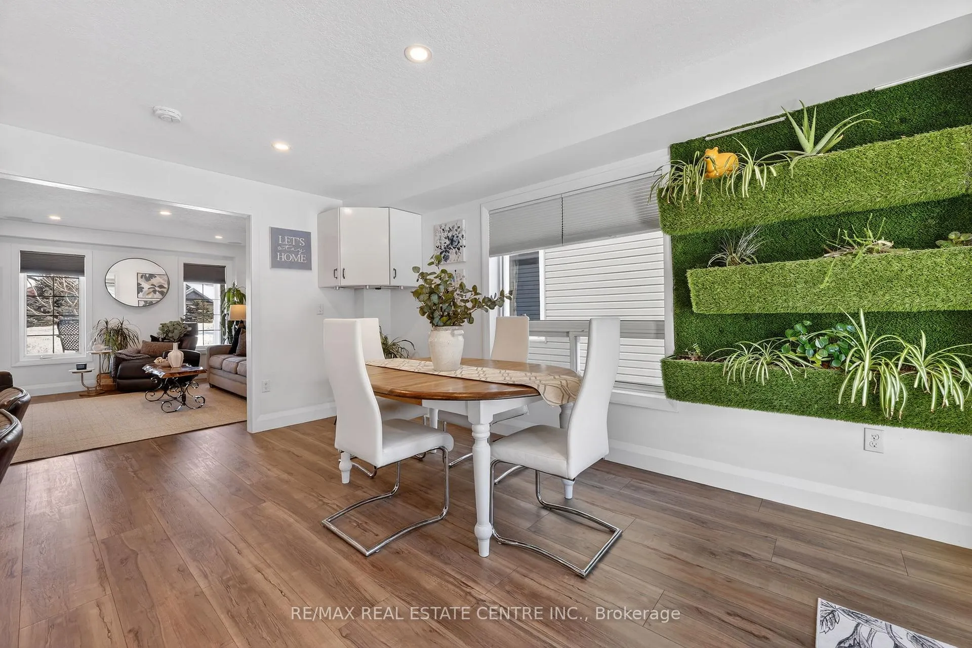 Photo 17 of 80 Sheffield Street, Southgate — HOMEH