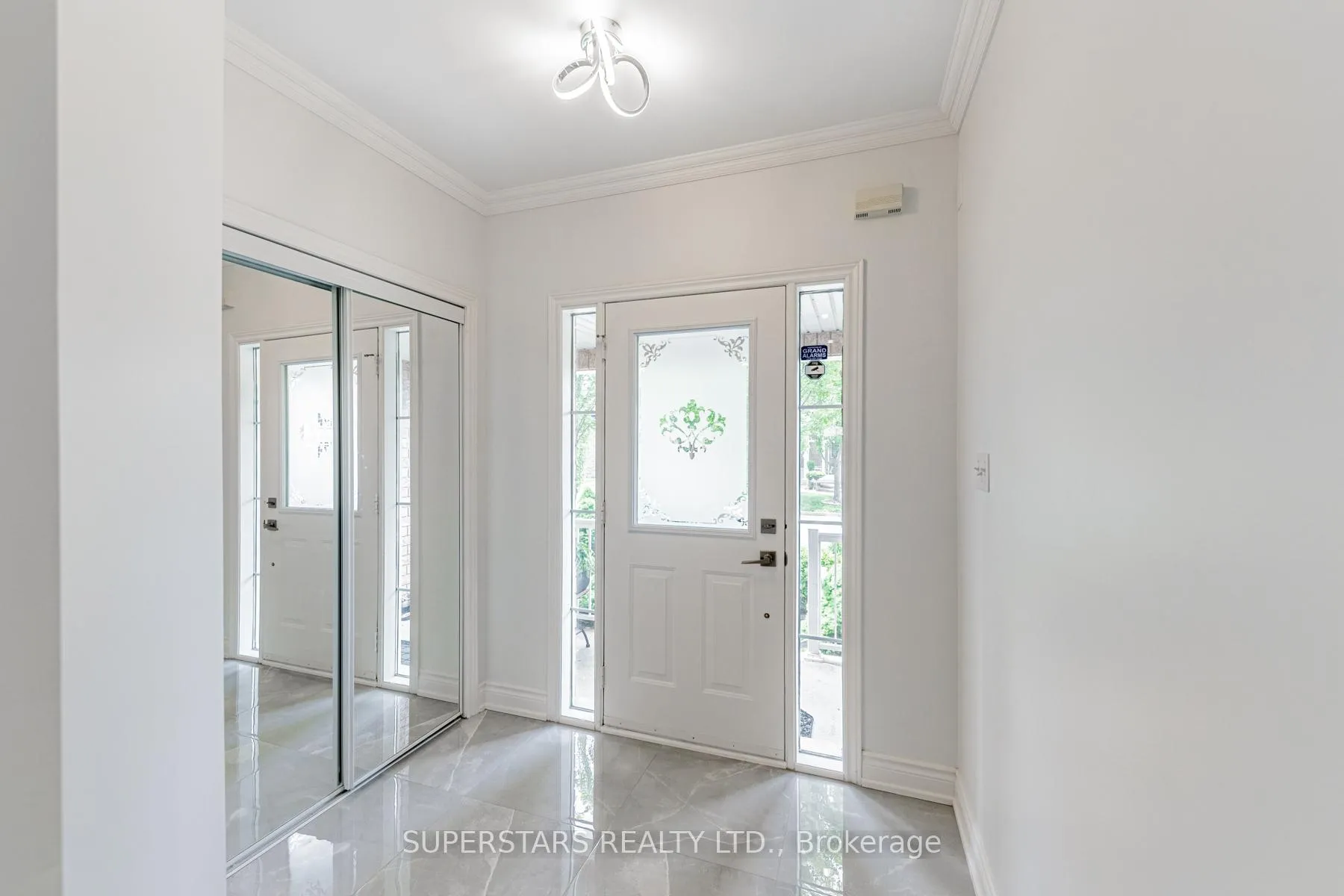 Photo 3 of 71 Landsdown Crescent, Markham, Wismer — HOMEH