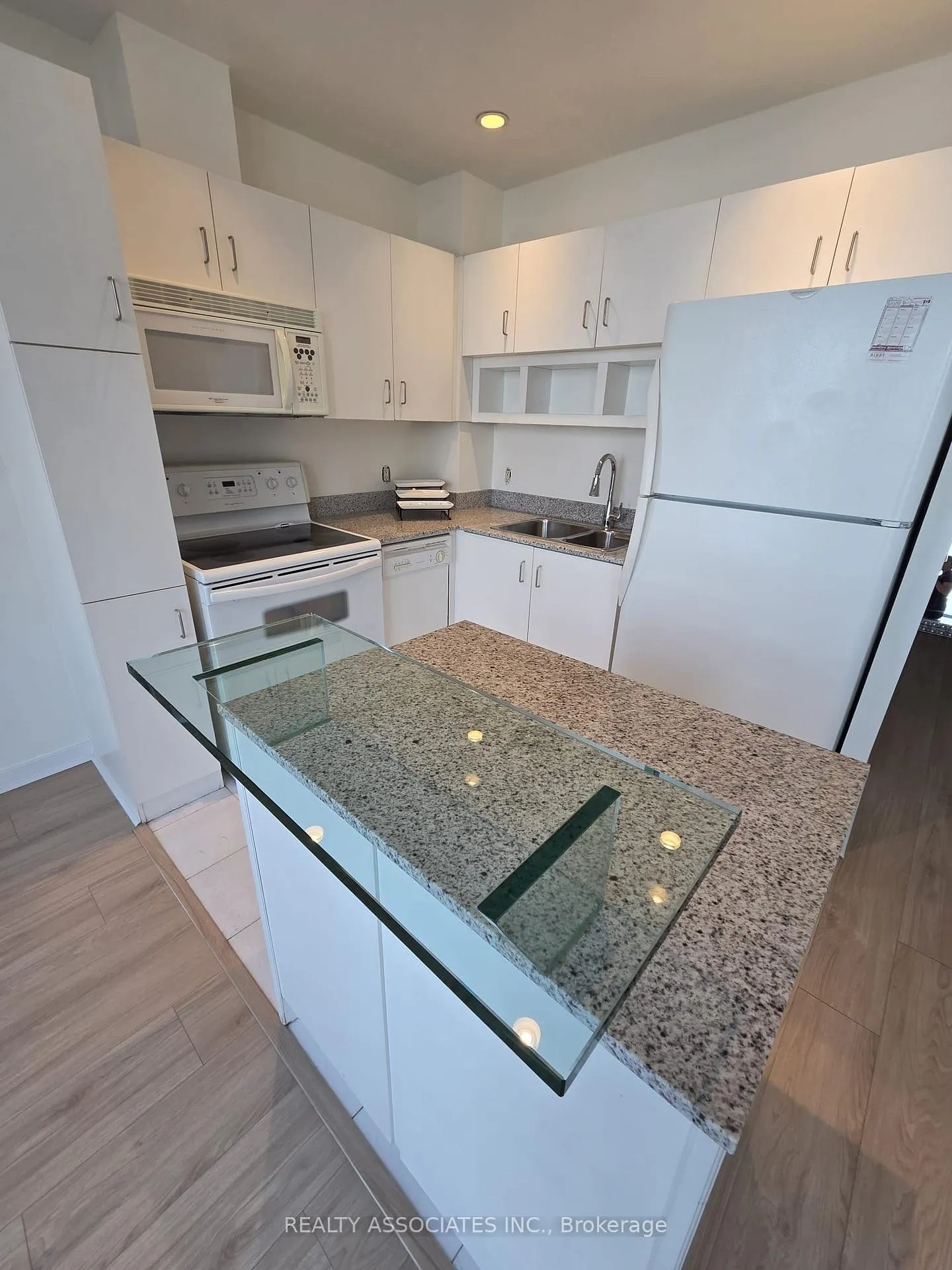 Photo 5 of Unit 2708, 8 York` Street, Toronto, Waterfront Communities — HOMEH