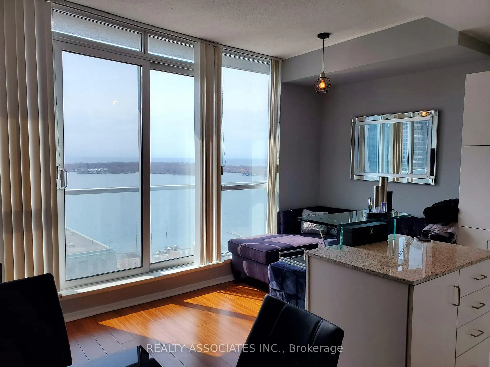 Photo 8 of Unit 2708, 8 York` Street, Toronto, Waterfront Communities — HOMEH