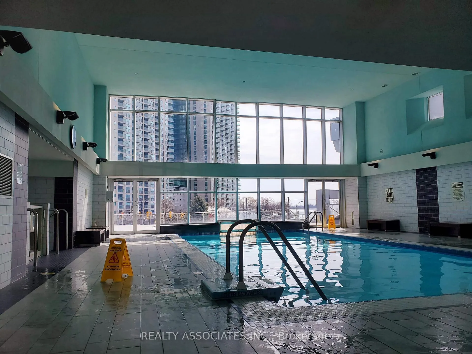 Photo 13 of Unit 2708, 8 York` Street, Toronto, Waterfront Communities — HOMEH
