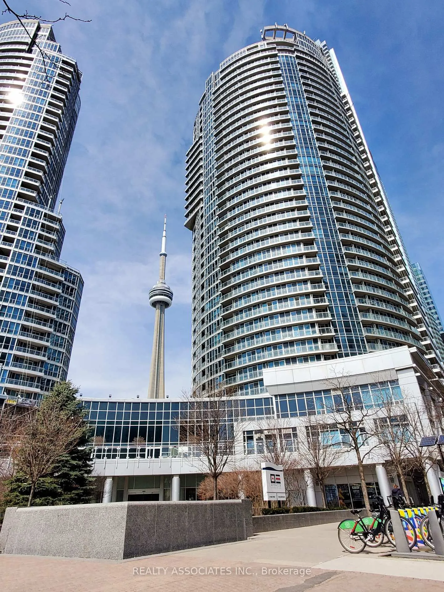 Photo 15 of Unit 2708, 8 York` Street, Toronto, Waterfront Communities — HOMEH