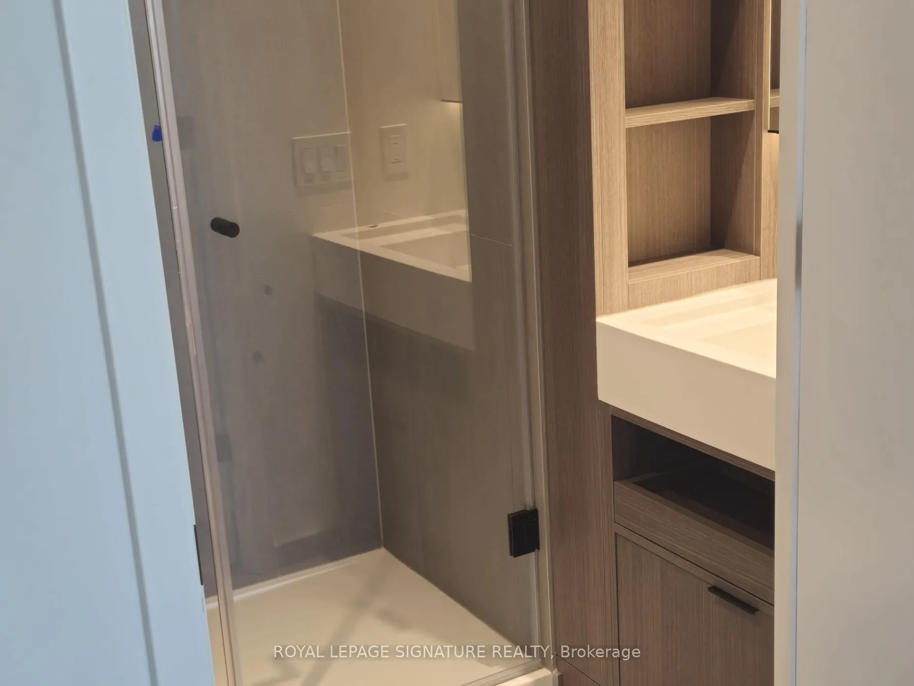 Photo 29 of Unit 4002, 55 Charles Street E, Toronto, Church-Yonge Corridor — HOMEH
