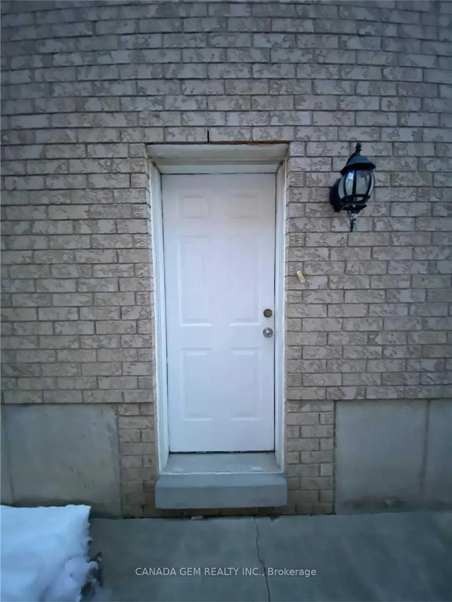 Photo 7 of 54 Clearmeadow Boulevard, Newmarket, Summerhill Estates — HOMEH