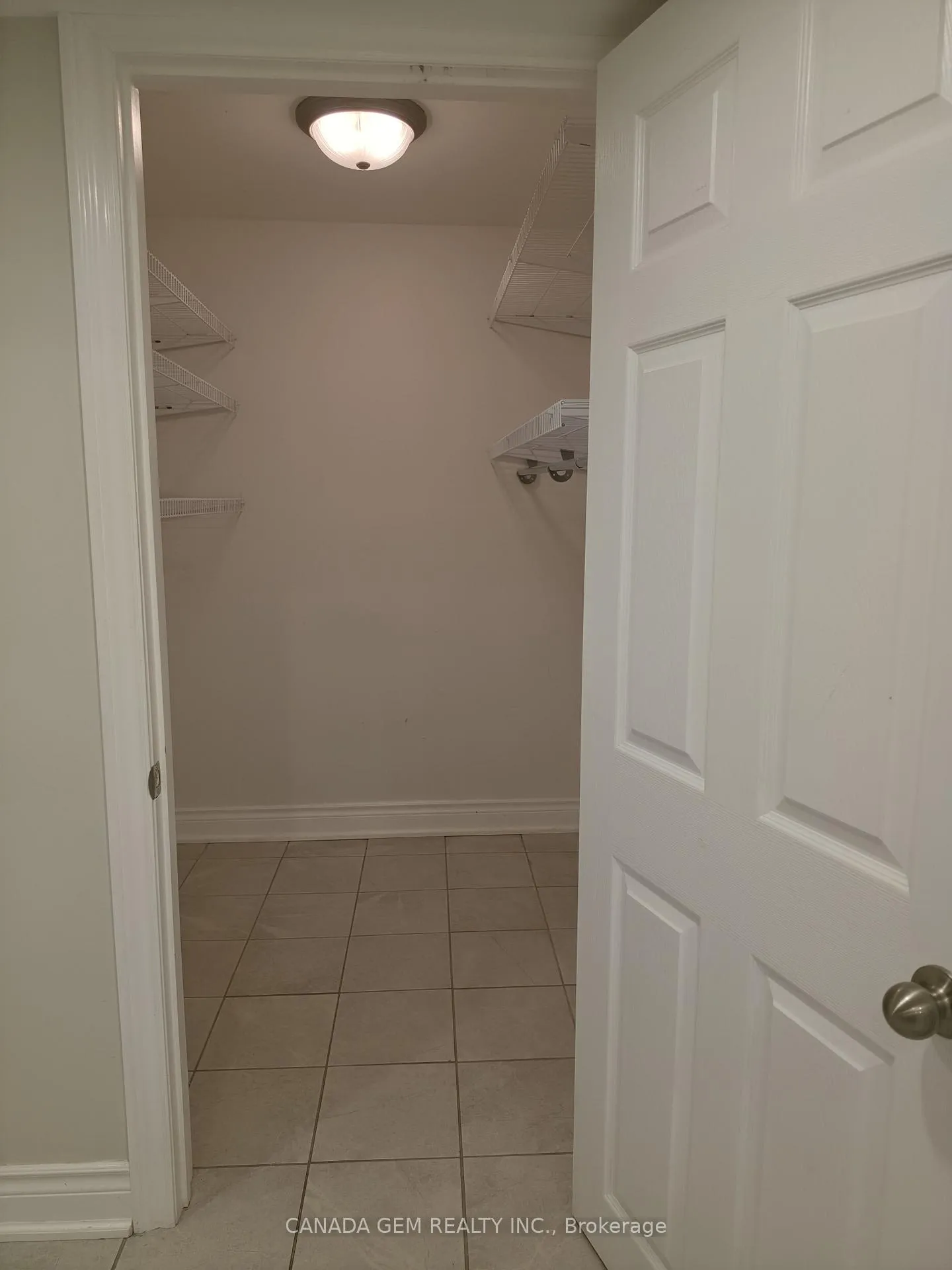 Photo 27 of 54 Clearmeadow Boulevard, Newmarket, Summerhill Estates — HOMEH