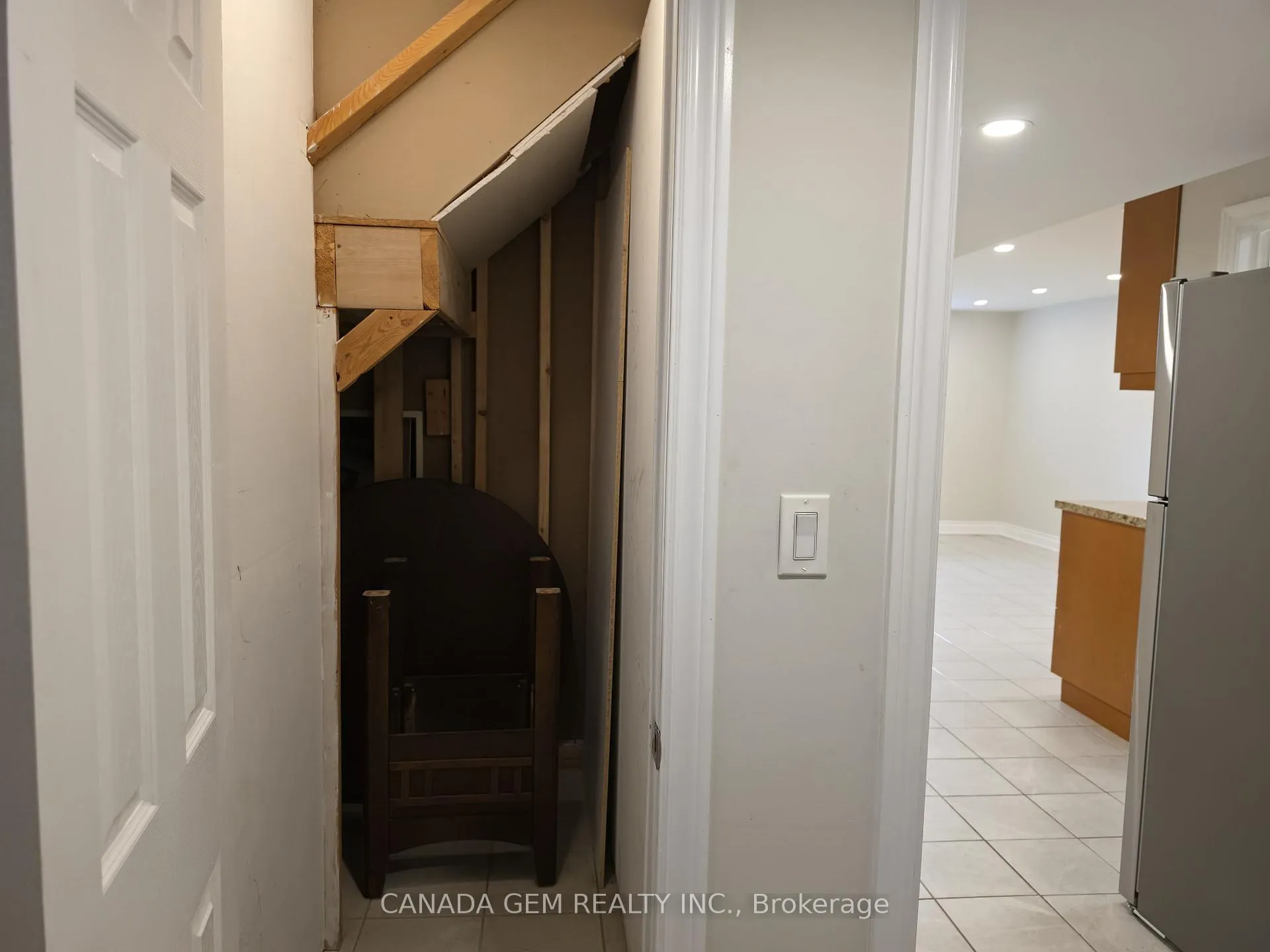 Photo 30 of 54 Clearmeadow Boulevard, Newmarket, Summerhill Estates — HOMEH