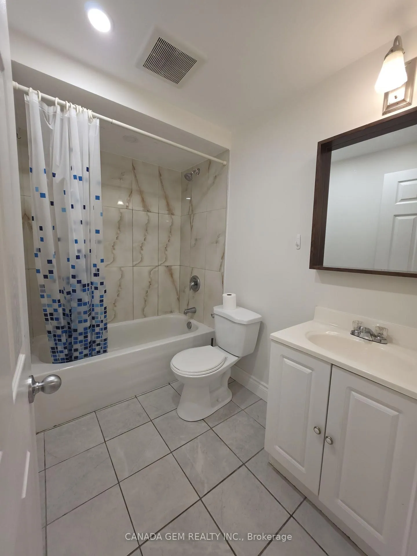 Photo 37 of 54 Clearmeadow Boulevard, Newmarket, Summerhill Estates — HOMEH