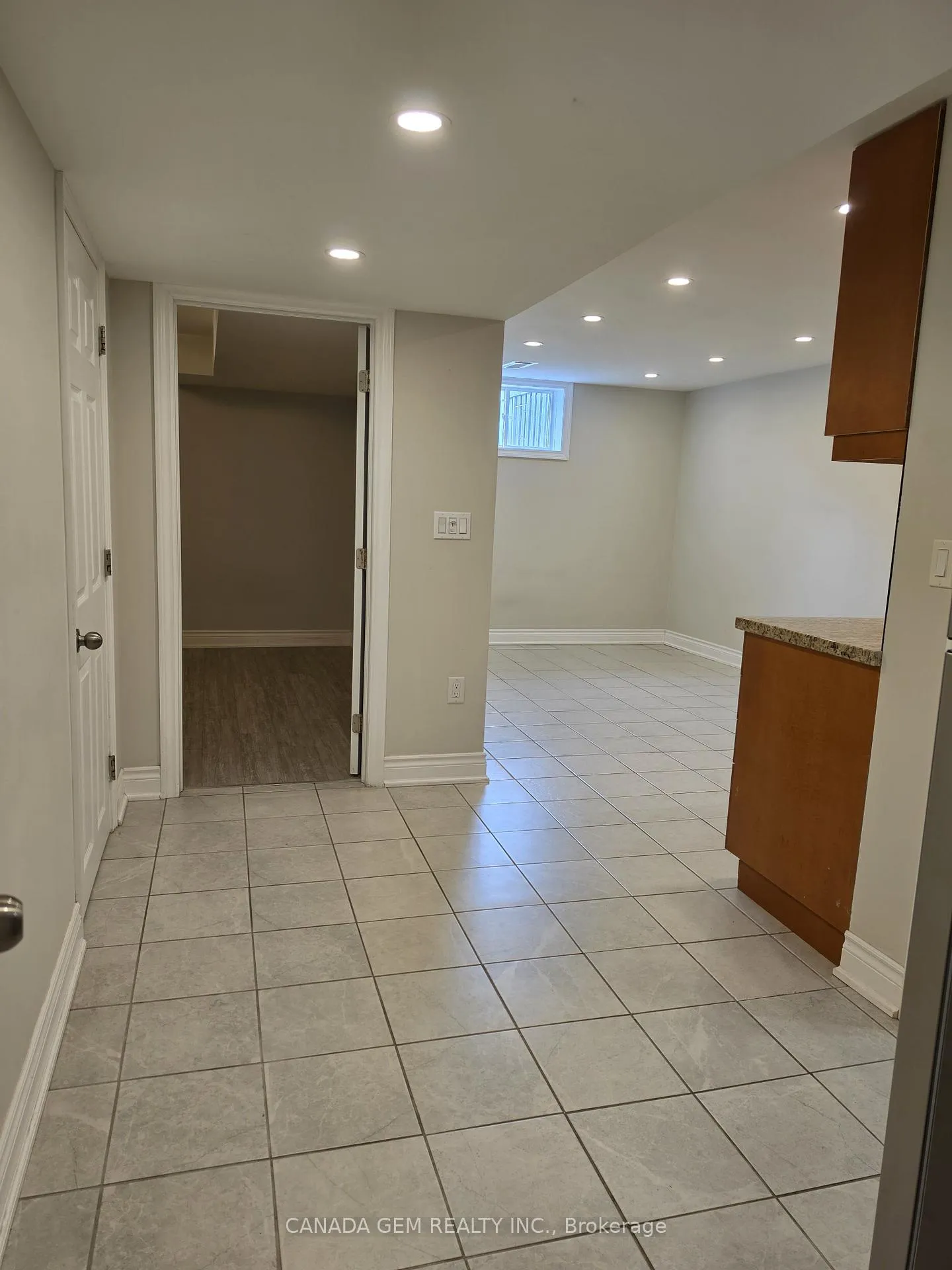 Photo 46 of 54 Clearmeadow Boulevard, Newmarket, Summerhill Estates — HOMEH